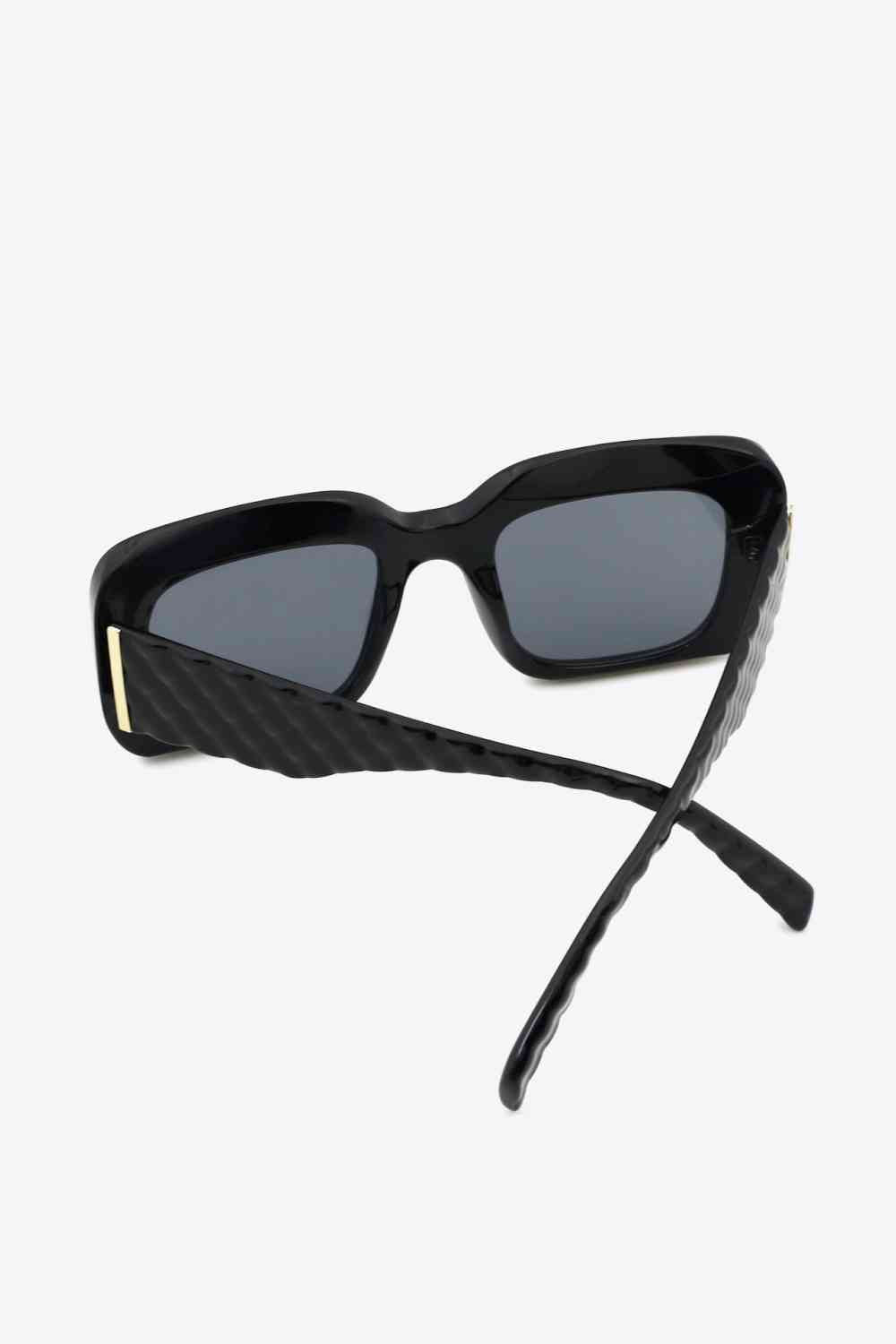 Vibe Sunglasses