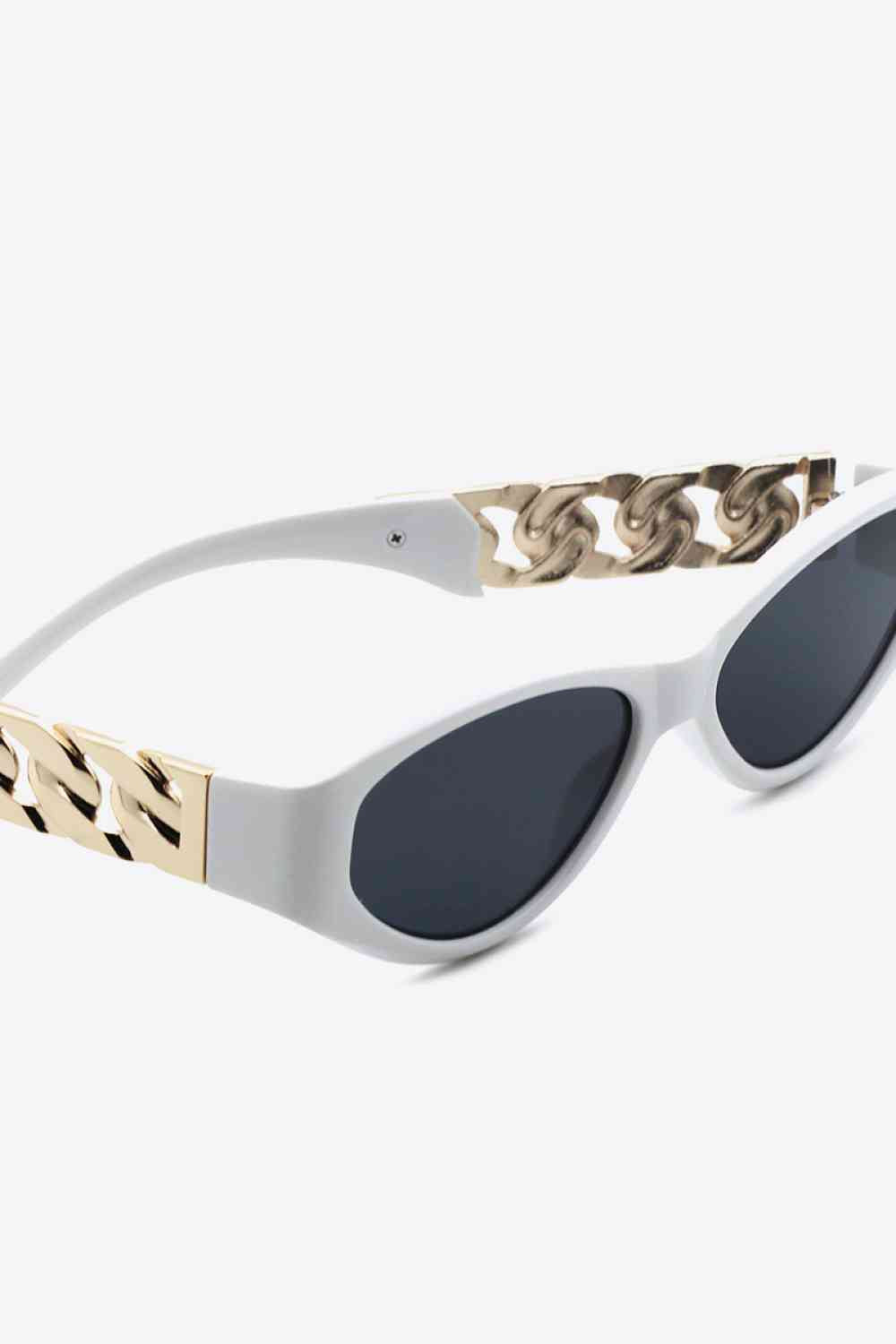 Chain Detail Sunglasses