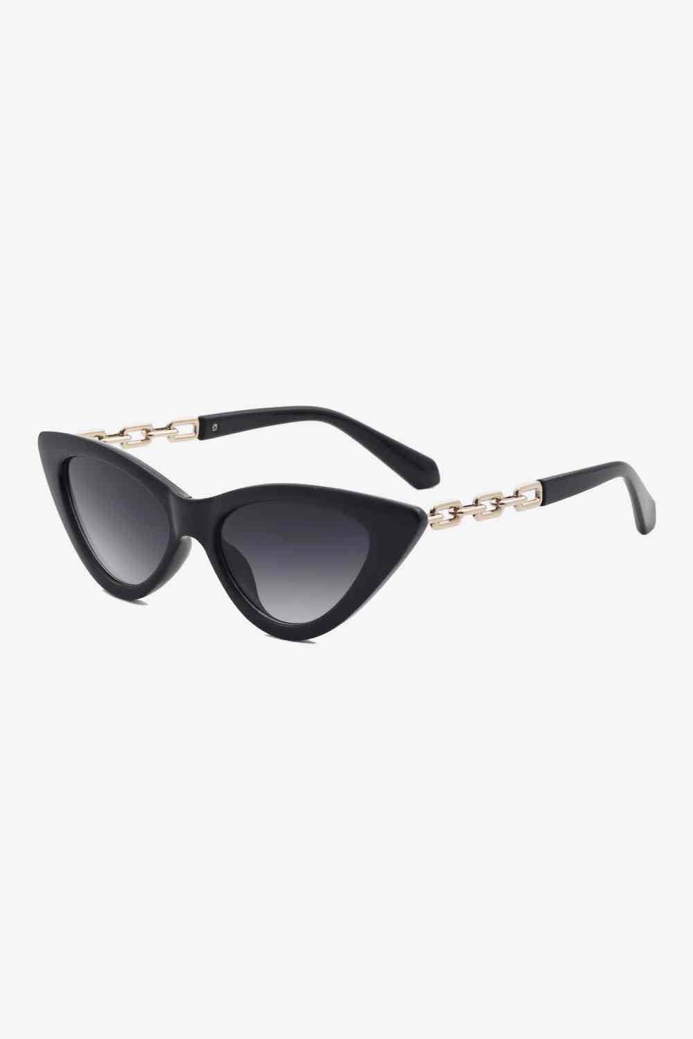 Heart Chain Detail Sunglasses